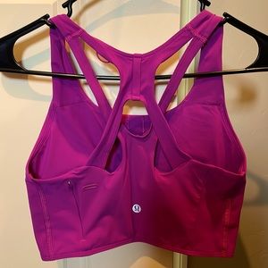 LuluLemon Stash It Bra (Size 6)